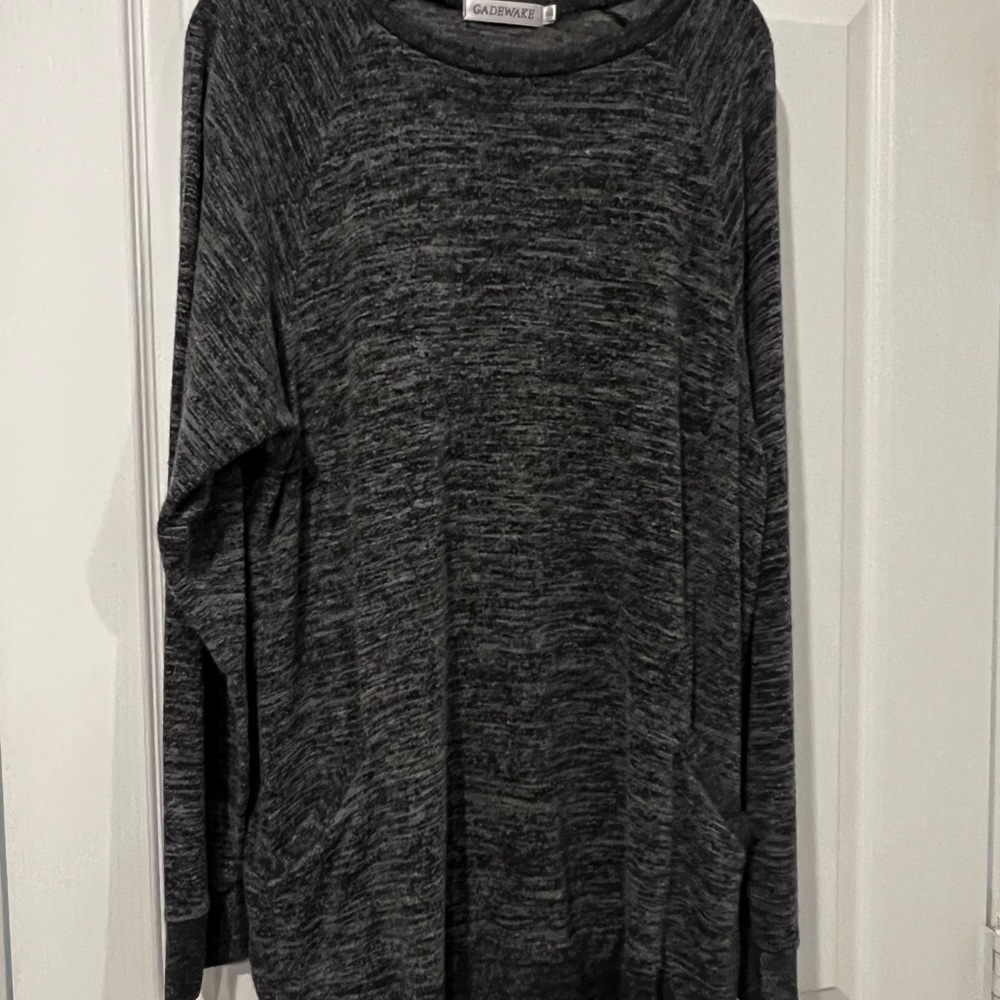Gadewake Heathered Long Sleeve Tunic with Pockets